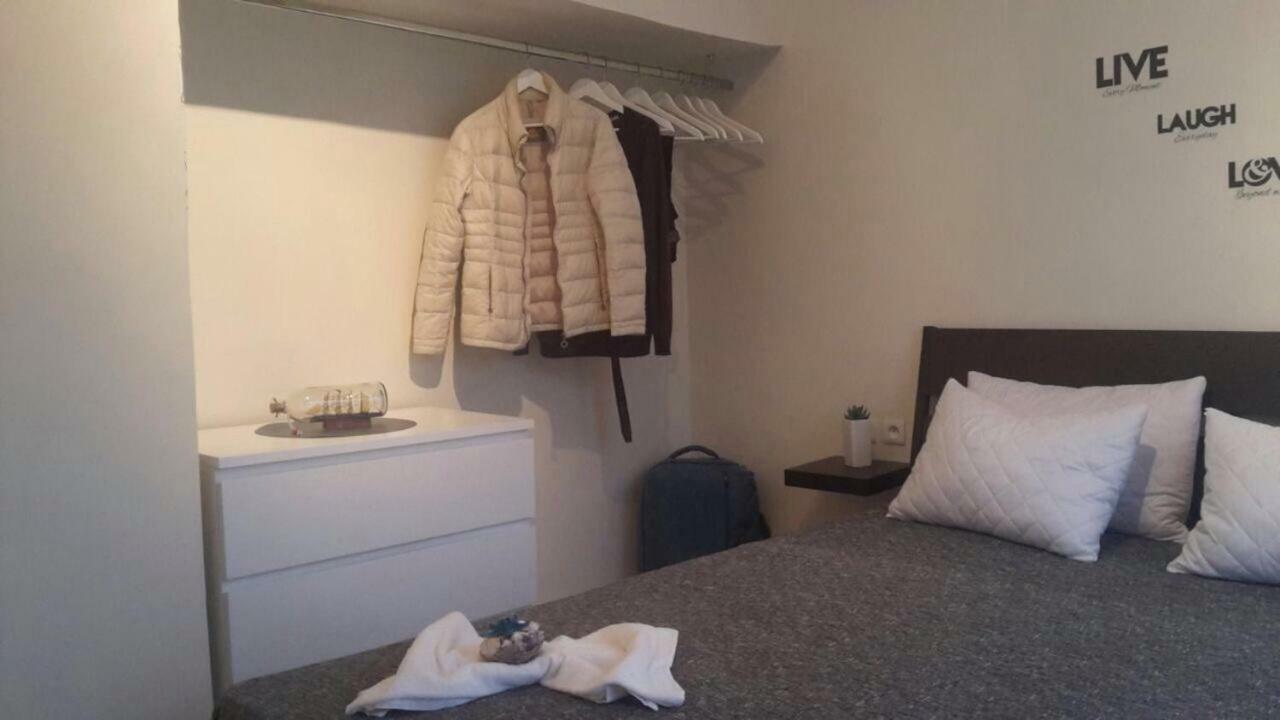 Apartment By The Beach 네오이 에피바타이 외부 사진